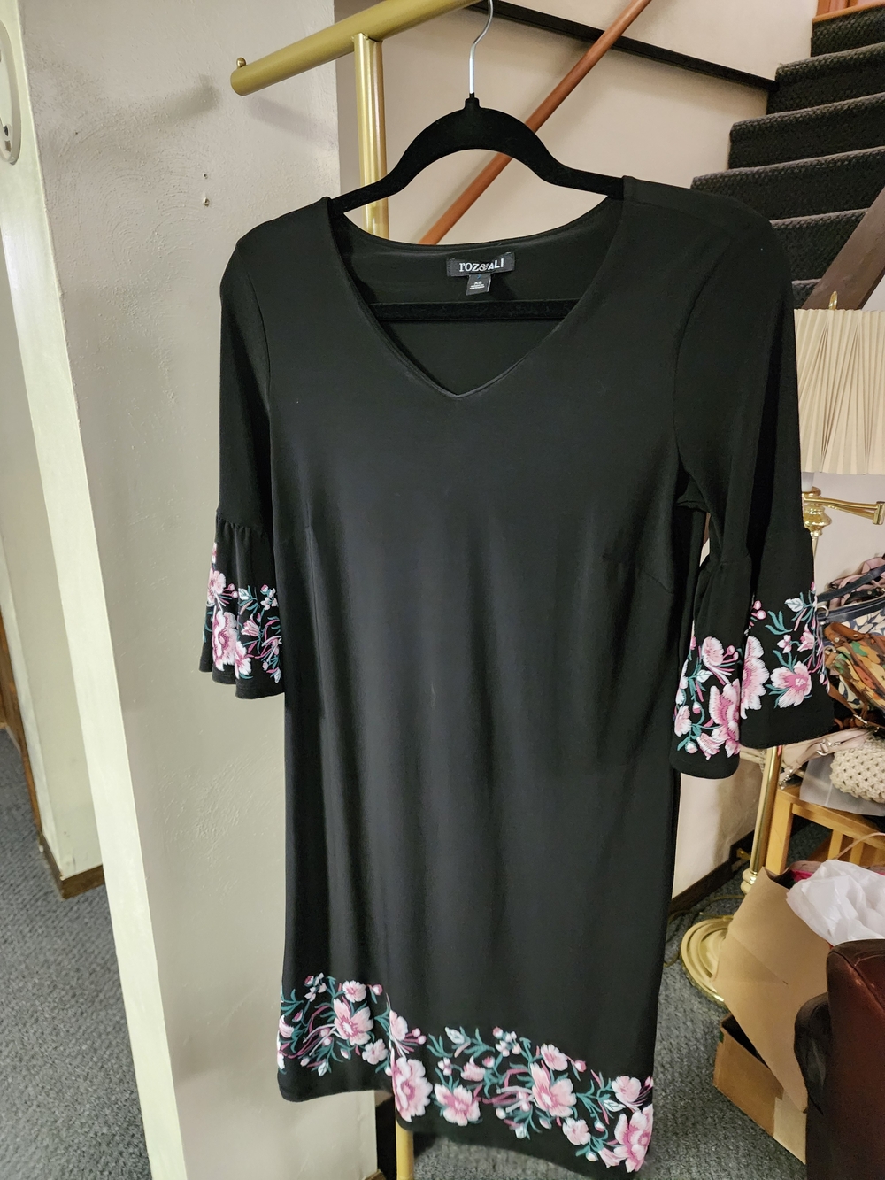 Roz & Ali Black V-Neck Tunic with Pink Floral Trim